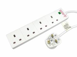 Cables Direct RB-05M04SPD προστατευτικό μεταβολής τάσης 4 Έξοδος [οι] εναλλασσόμενου ρεύματος 220-240 V Λευκός [Άσπρος] 5 m 